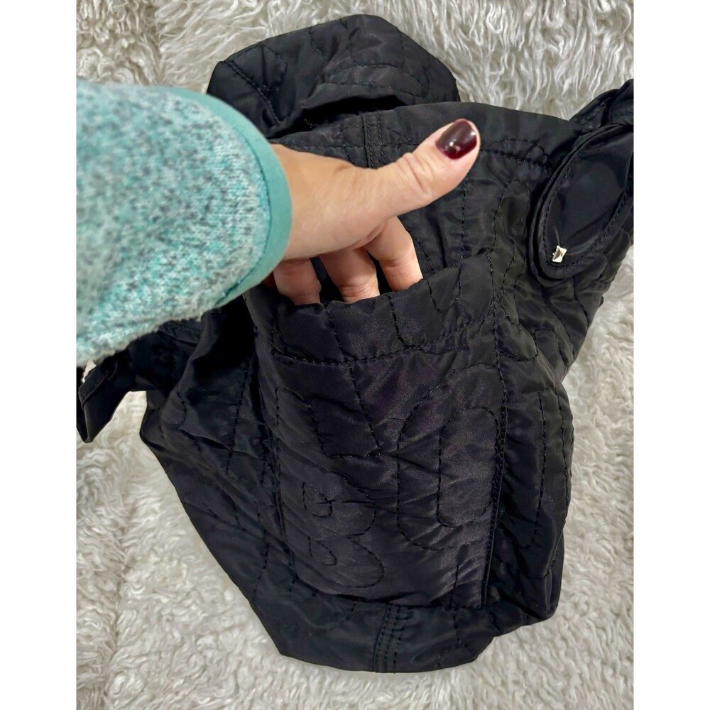 MARC JACOBS Large Black Logo Quilted Nylon Double Handle Tote Bag 20L x 18W x 5H - Picture 4 of 6